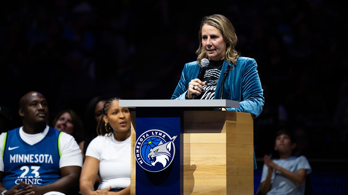 Lynx Clinch Playoff Berth, Reeve Lauds Clark's Pace and Passing