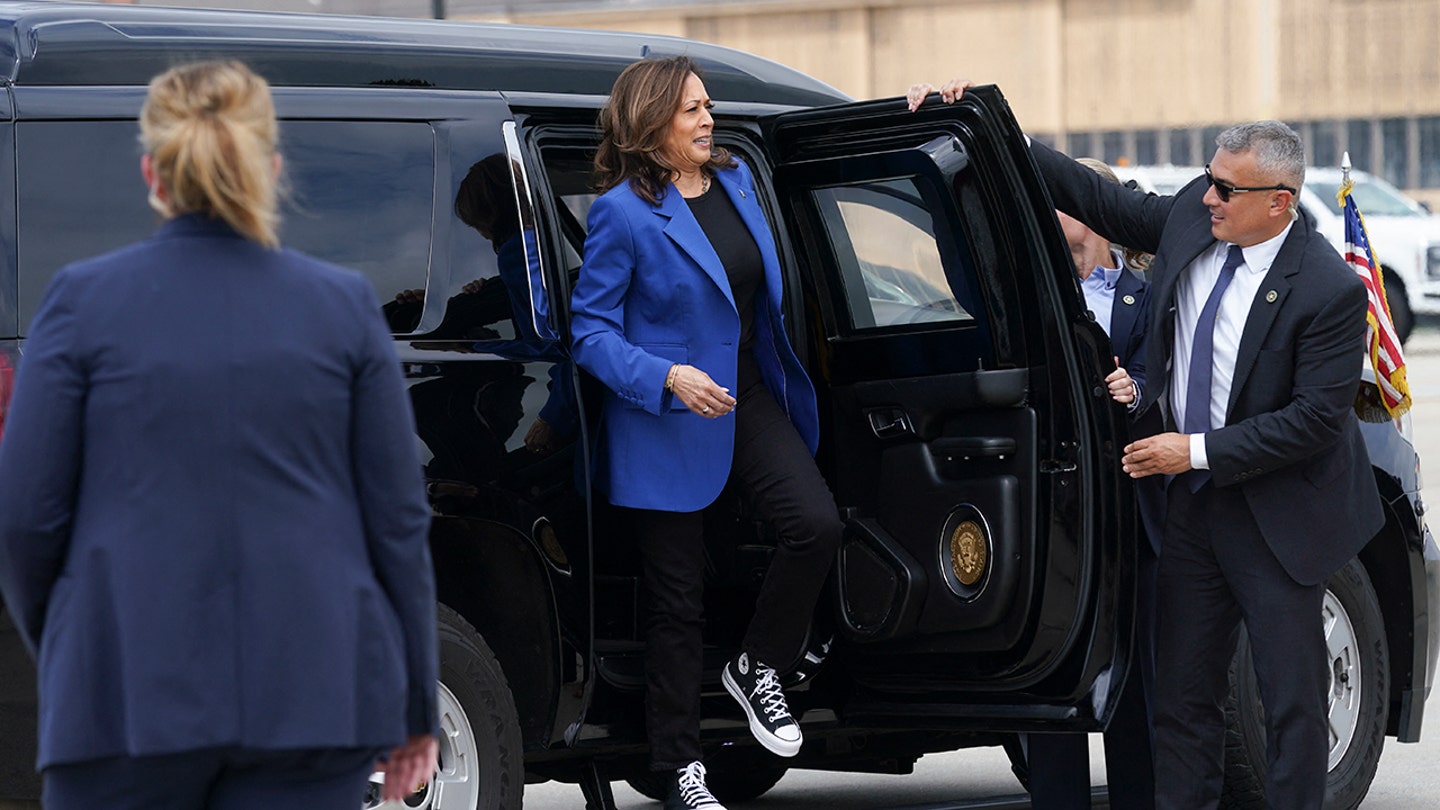 Kamala Harris' Motorcade Involved in Crash, One Officer Injured