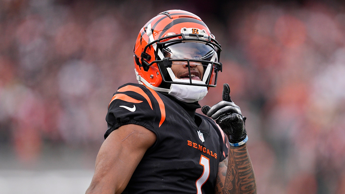 Ja'Marr Chase Returns to Bengals Practice Amid Contract Dispute