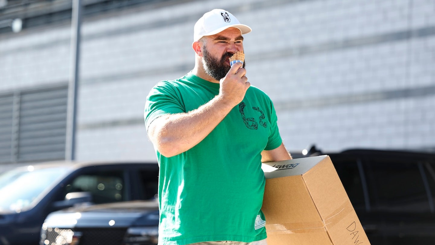 Jason Kelce's Shirtless Wardrobe Malfunction on Monday Night Football