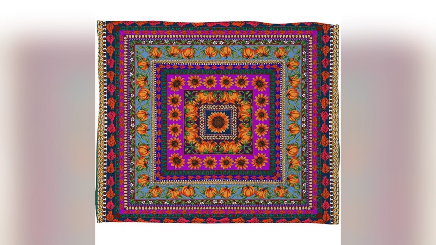 Cozy Up This Fall: A Guide to the Best Fall-Themed Blankets