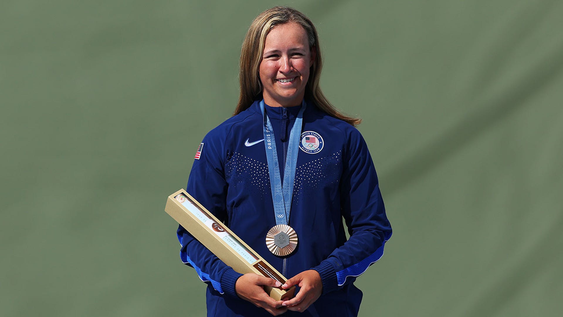 Austen Jewell Smith wins bronze