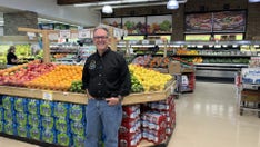 Chicago grocery owner skeptical of Harris 'gouging' plan: 'What exactly are we trying to control?'