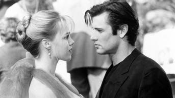 'Beverly Hills, 90210' actor admits age-gap romance on show 'would be illegal' today - Fox News