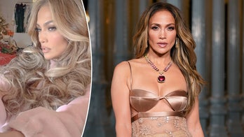 Jennifer Lopez Flaunts Sultry Selfie Amidst Ben Affleck Divorce Amidst Marriage Trouble Rumors