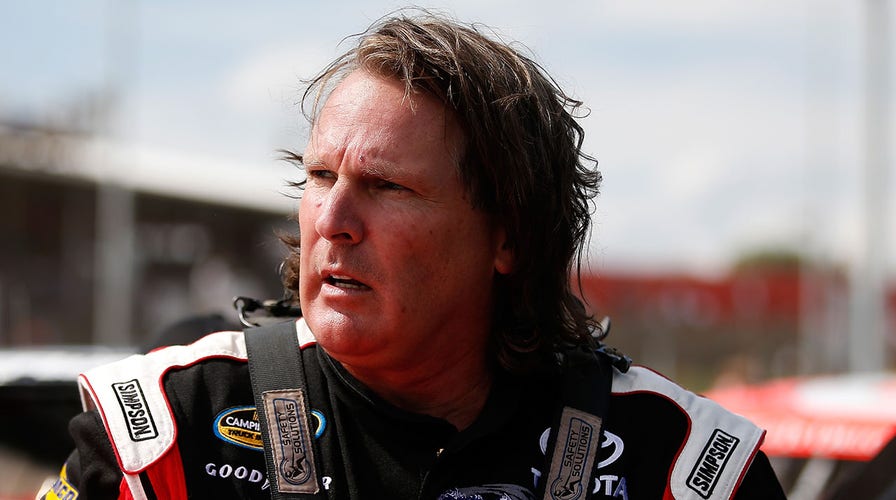 Dirt track racing legend Scott Bloomquist, 60, killed in Tennessee plane crash | Fox News