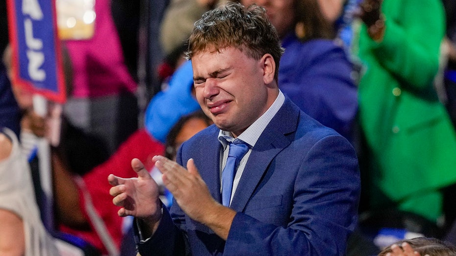 Gus Walz brought to tears, shares emotional moment with father Tim during DNC speech: ‘That’s my Dad’