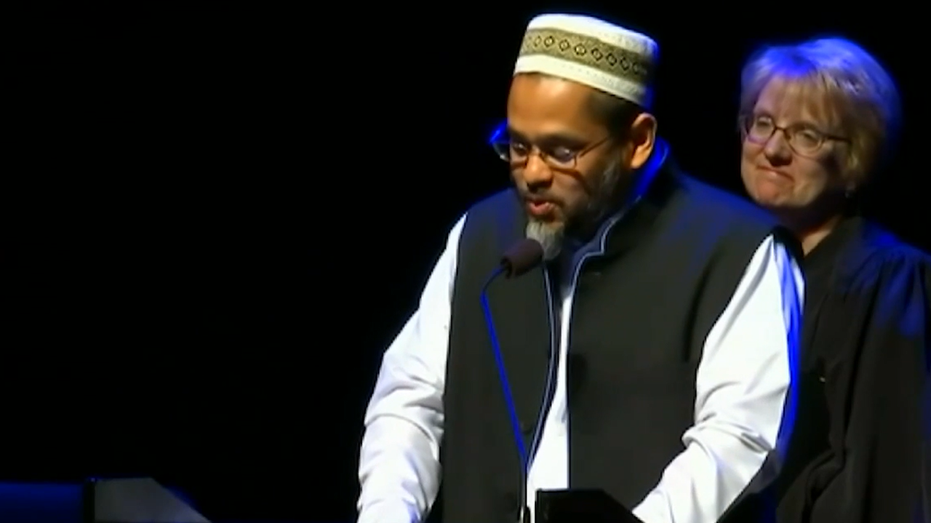 Muslim cleric who praised Adolf Hitler, Hamas spoke at Harris running mate Tim Walz’s 2019 inauguration