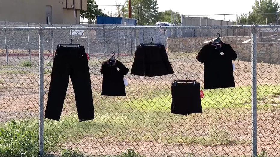 Texas middle school bans students from wearing all-black clothing