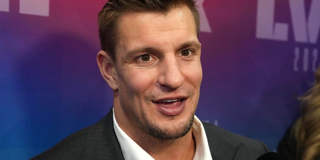 Rob Gronkowski recalls filming Tostitos commercial with best bud Julian Edelman: 'I'm giggling at him'