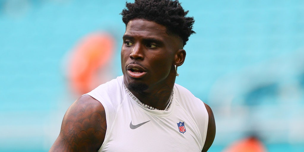 Dolphins' Tyreek Hill involved in domestic dispute with wife; mother-in-law fears for daughter's safety