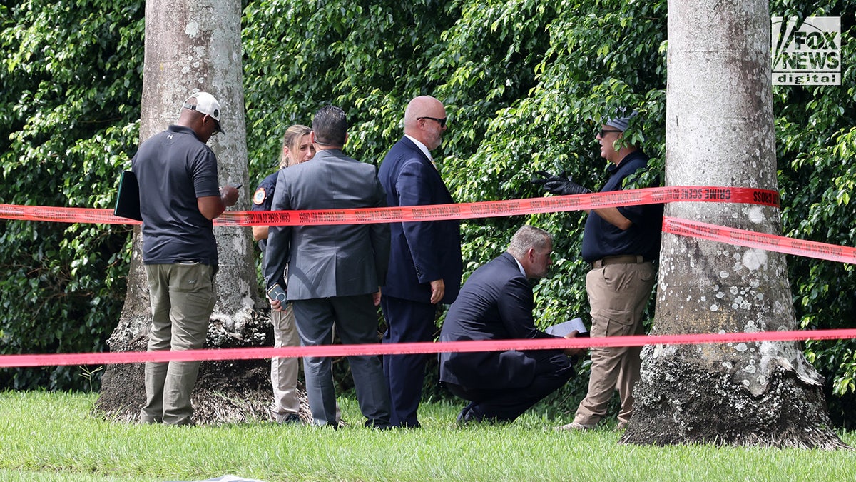 Agentes del FBI investigan dónde se encontraba el presunto asesino en el club de golf