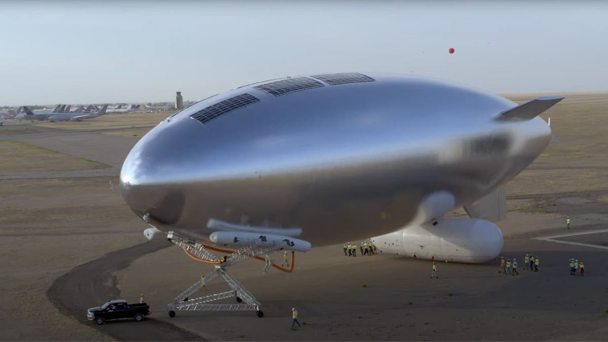 A solar-powered blimp can bring high-speed Internet to your area