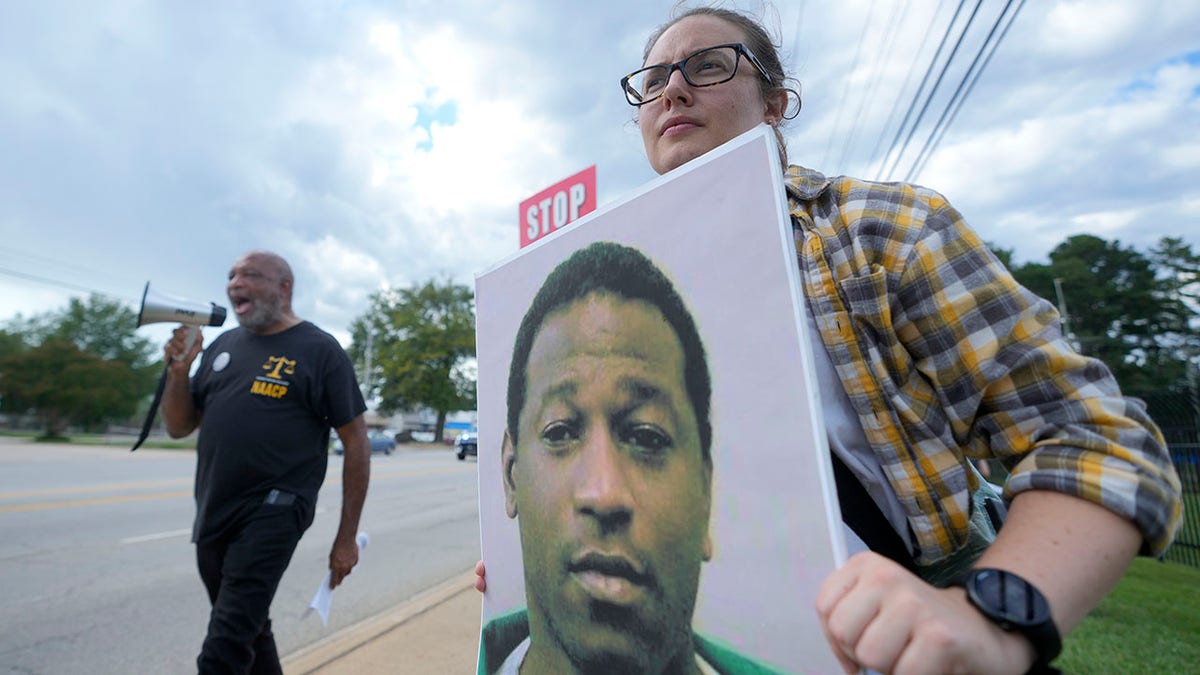 Protesters against Freddie Owens