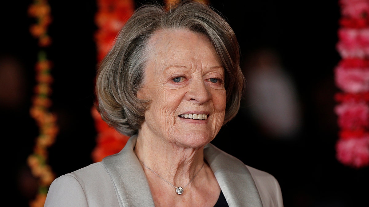 Actriz Maggie Smith