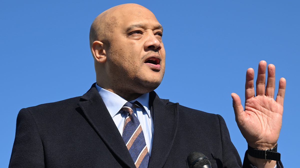 Andre Carson al habla