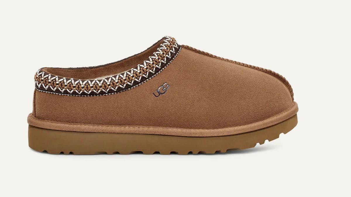 ¡Añade estas zapatillas Ugg para un factor sorpresa!