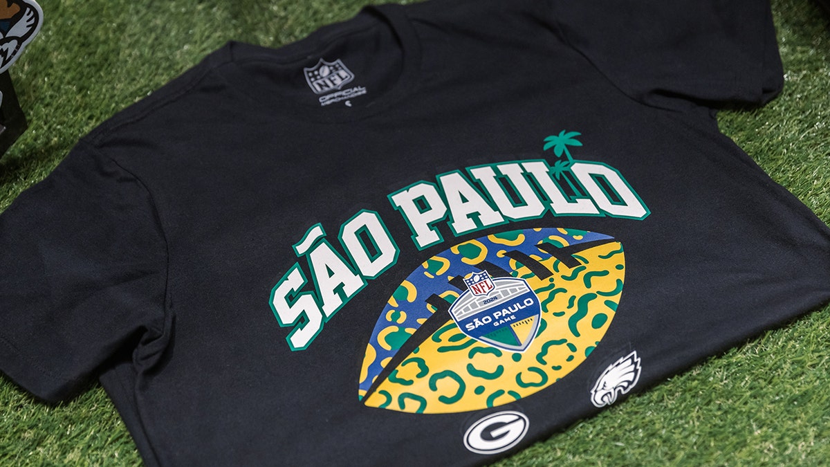 Sao Paulo NFL T-Shirt