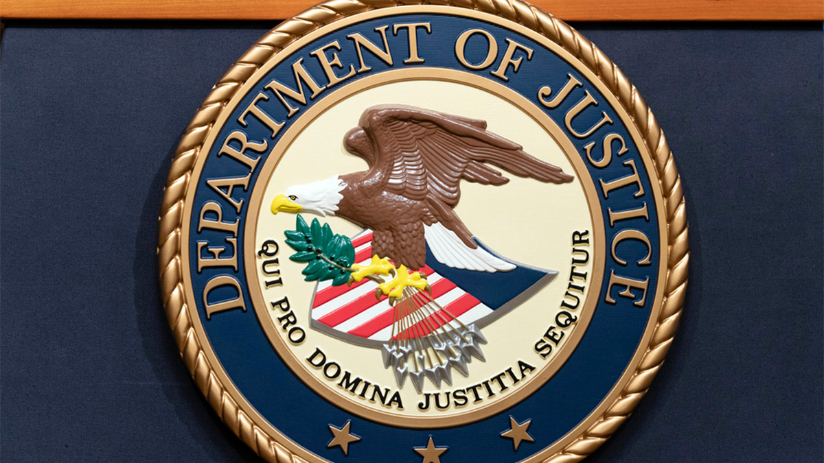 Doj insignia