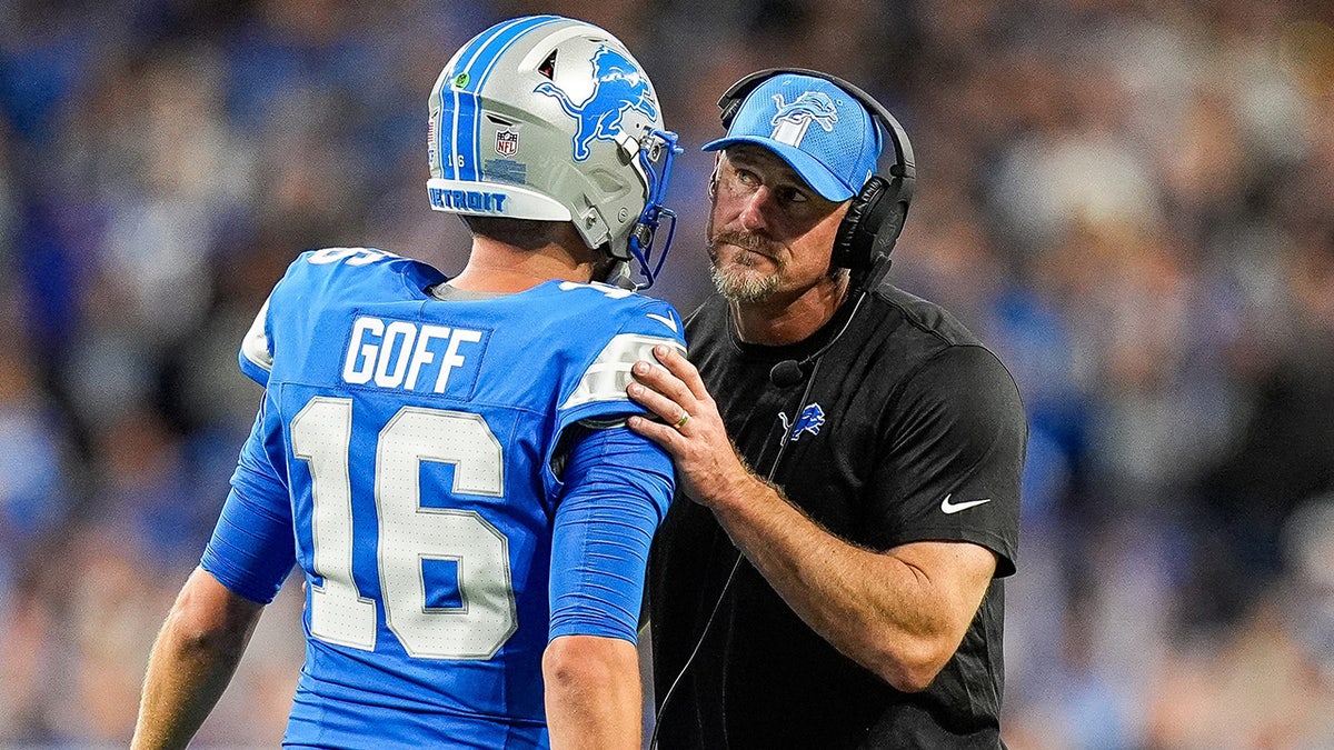 Jared Goff ve Dan Campbell