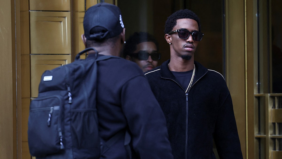 King Combs arrives at the United States Court in Manhattan