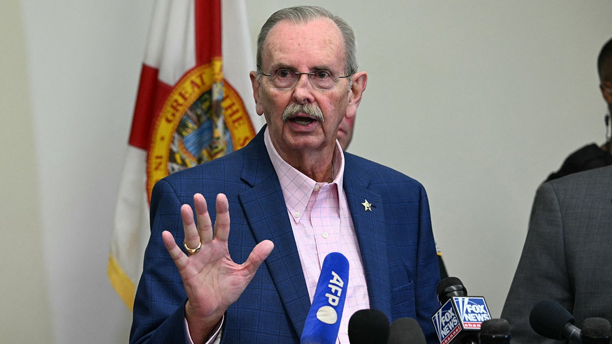 Palm Beach County Sheriff Ric Bradshaw talking to the press