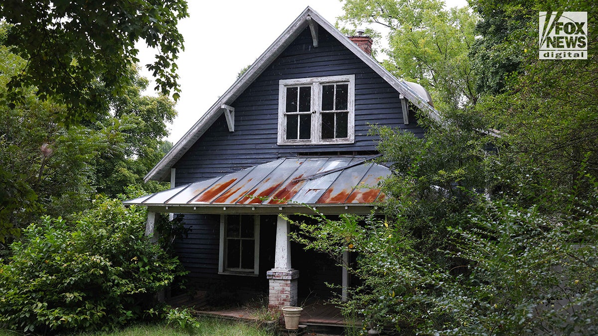 Uma visão geral de uma casa que supostamente foi ocupada por Ryan Routh