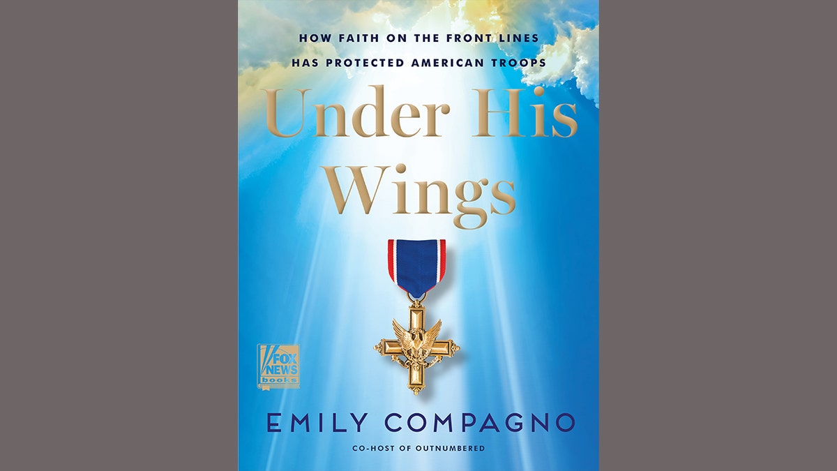 Emily Compagnos "Under his wings" will be available in stores on November 26th.