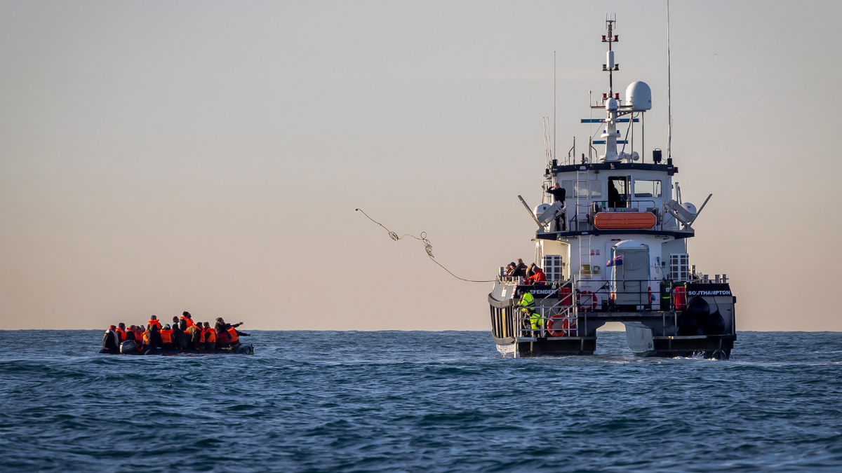 Rescate de barco de migrantes