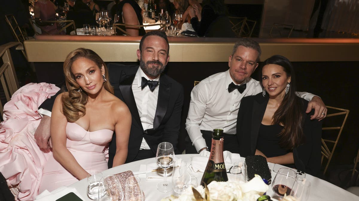 jennifer lopez, ben affleck, matt damon e esposa luciana