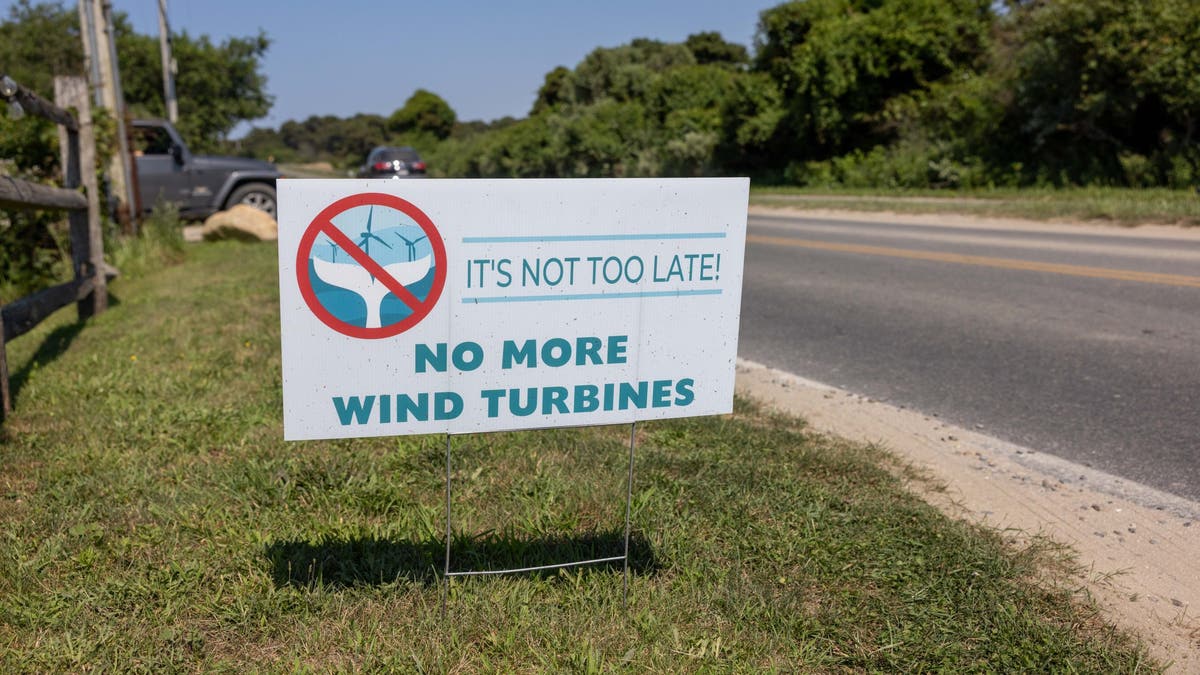 anti-wind turbine motion   connected  roadside