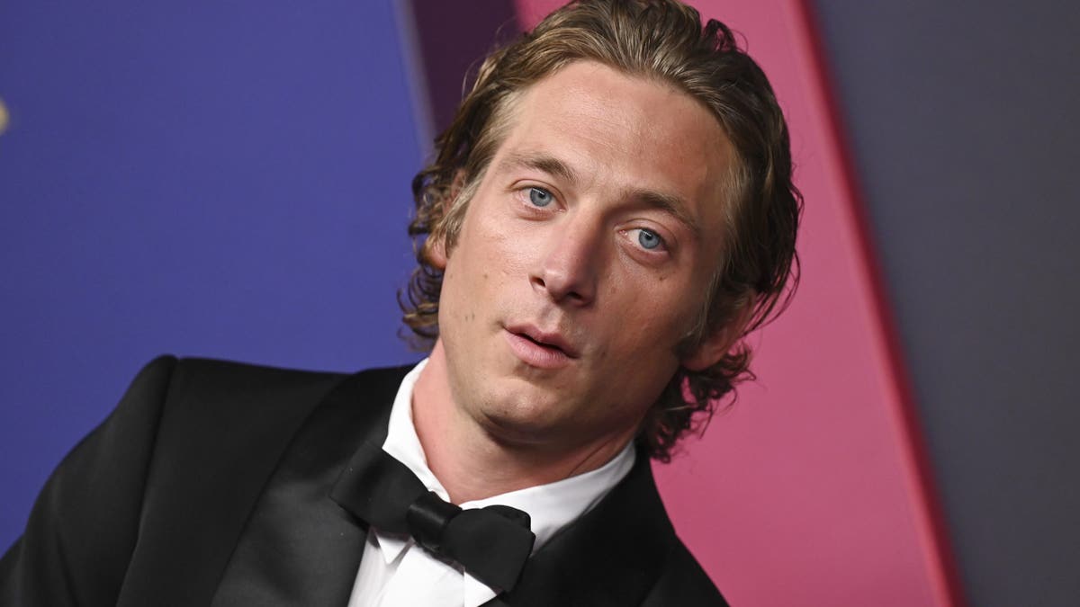 Jeremy Allen White