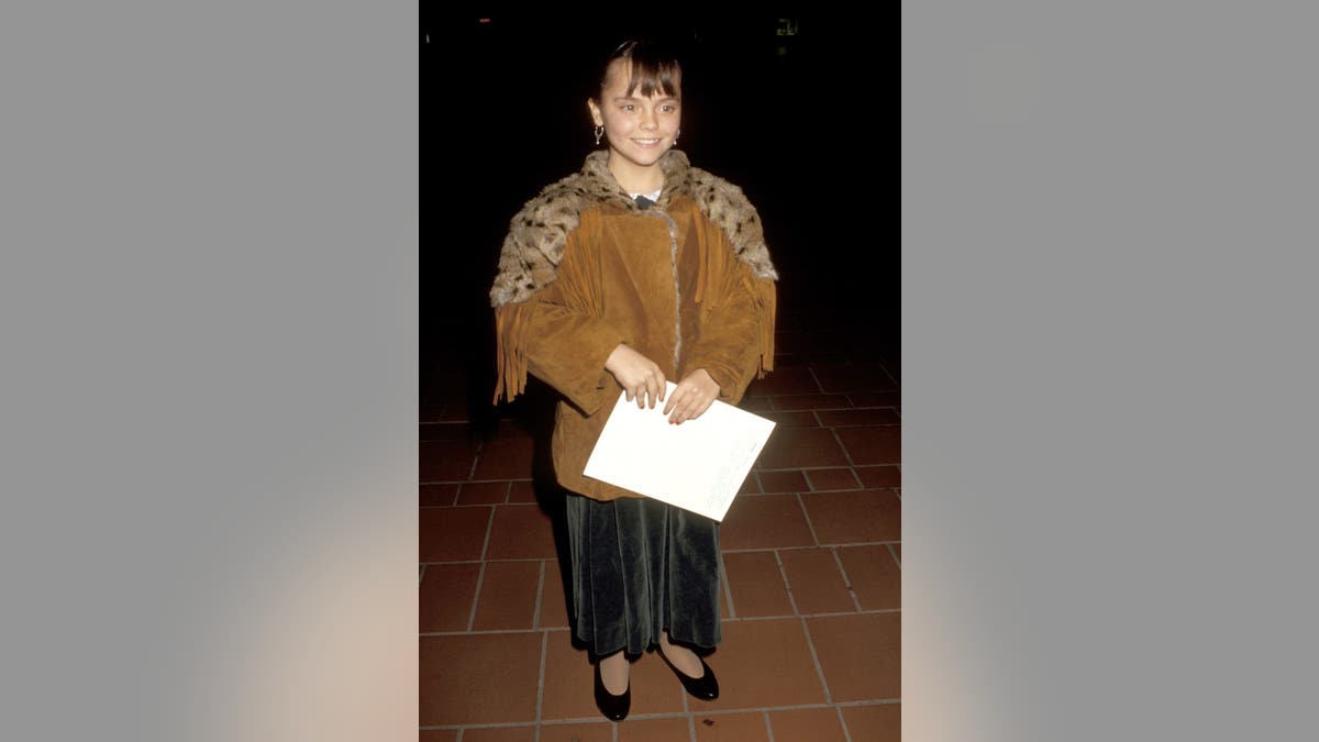 Uma foto de Christina Ricci quando criança