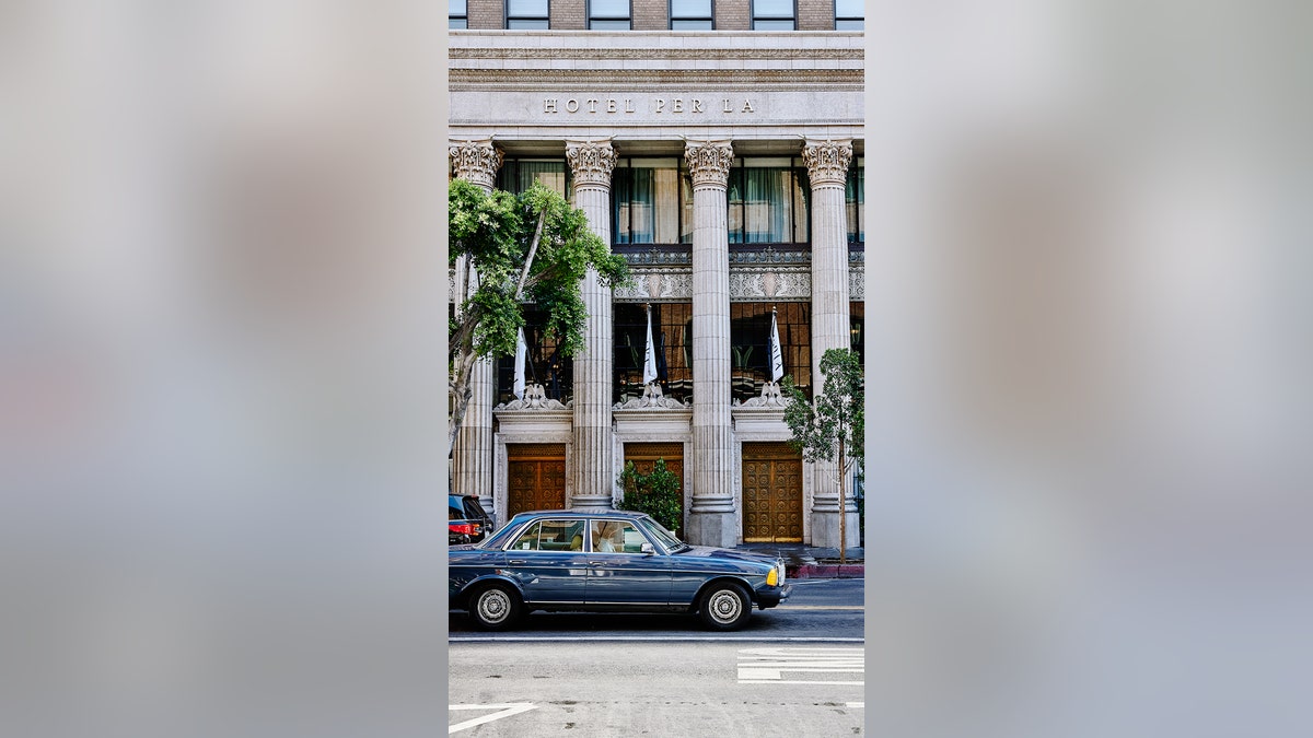 Hotel-Per-La-Exterior en Los Ángeles, California