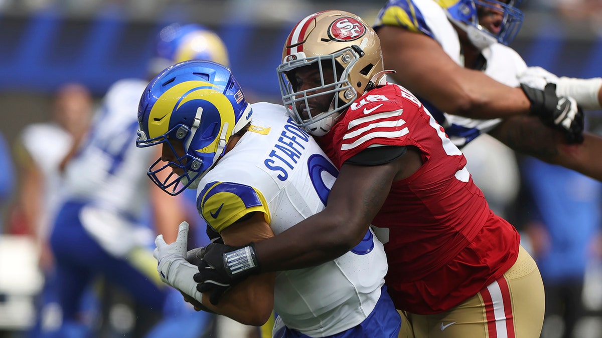 Javon Hargrave tackles