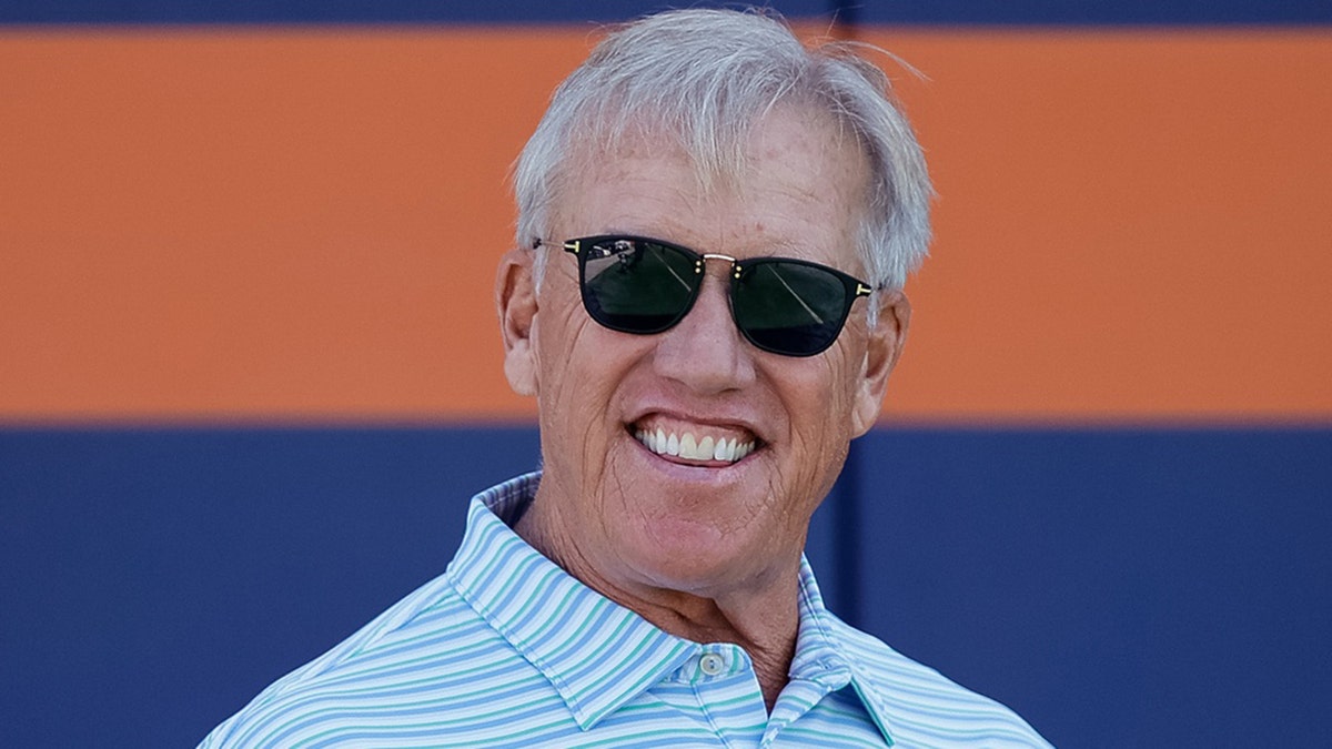 John Elway en 2022