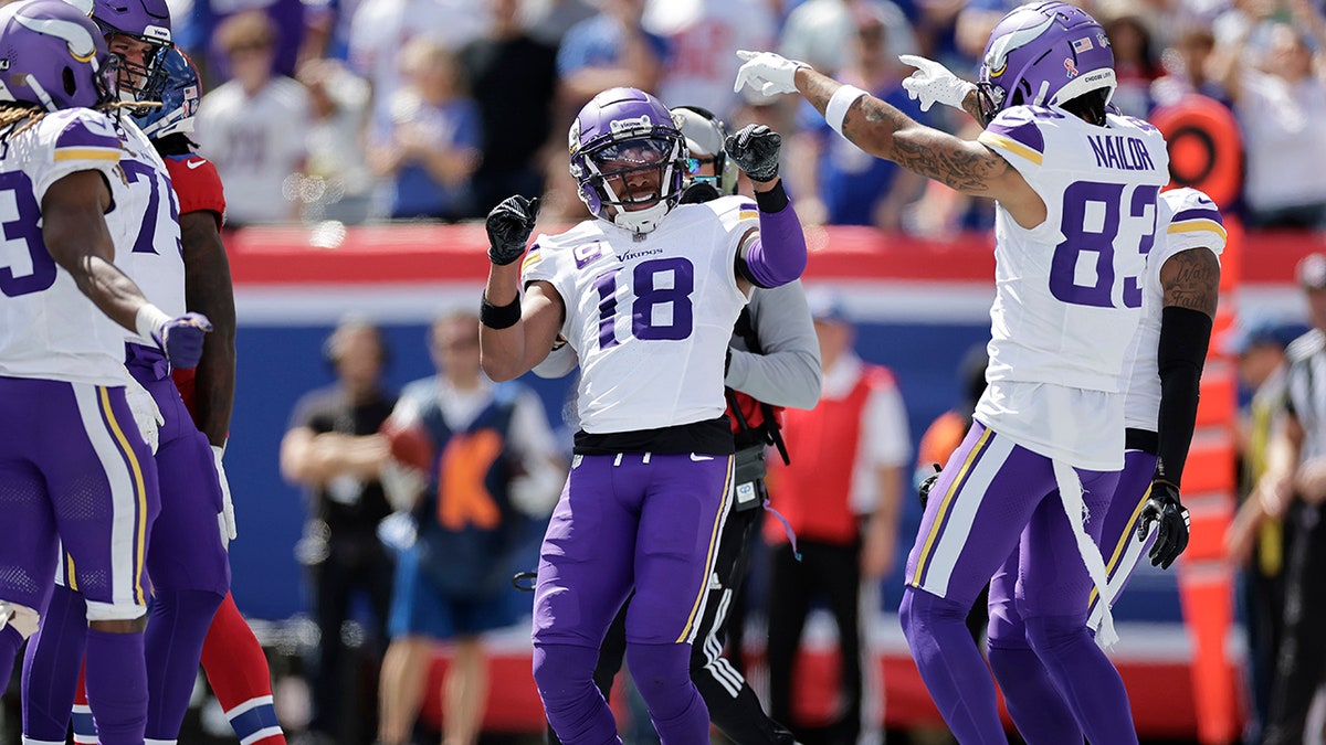 Justin Jefferson celebra