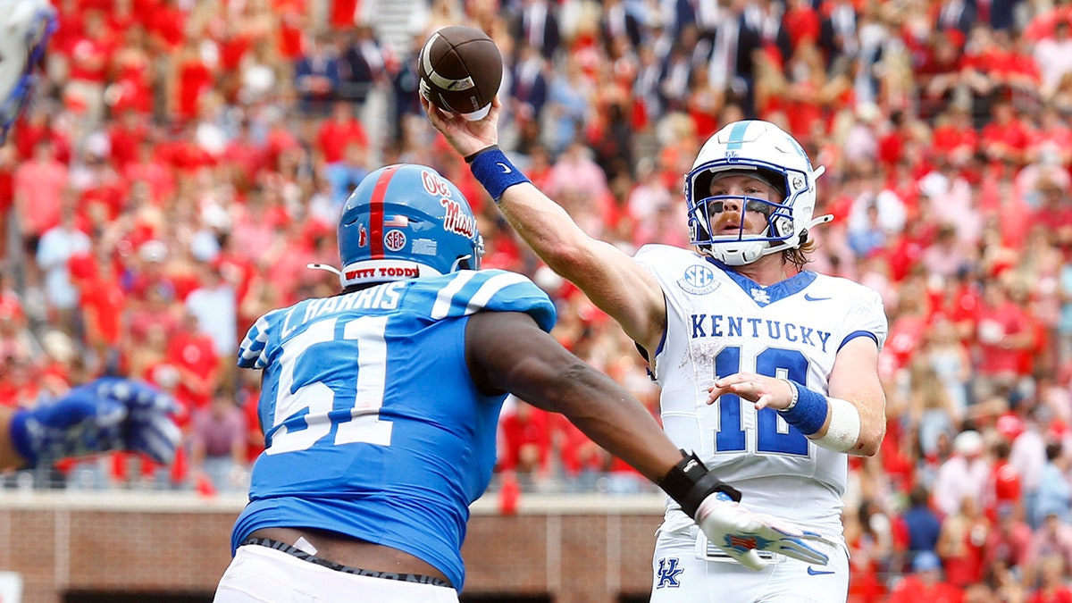 Unranked Kentucky upsets No. 6 Ole Miss after kicker misses potential game-tying field goal  at george magazine