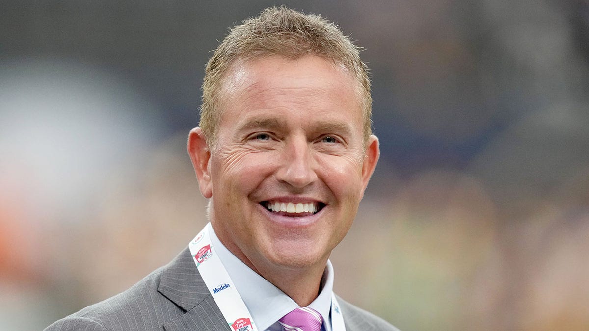 Kirk Herbstreit sonríe