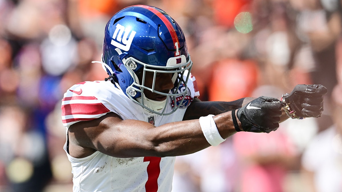 Malik Nabers celebra el touchdown