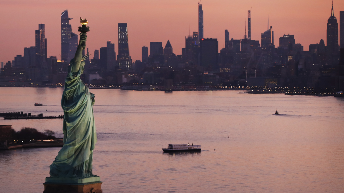 Uma imagem mostrando o horizonte de Nova York