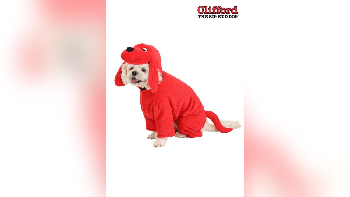 Convierte a tu cachorro en un perro gigante con este disfraz de Clifford. 