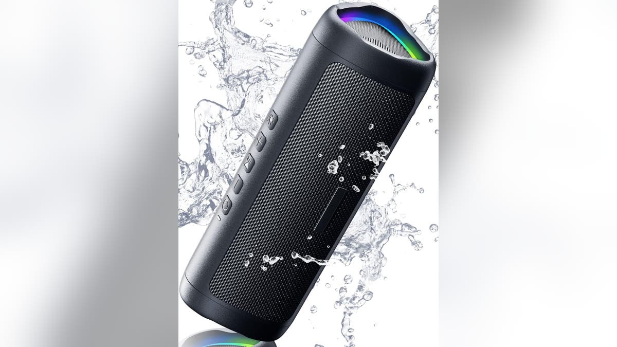 Speaker Bluetooth ini sangat berharga.