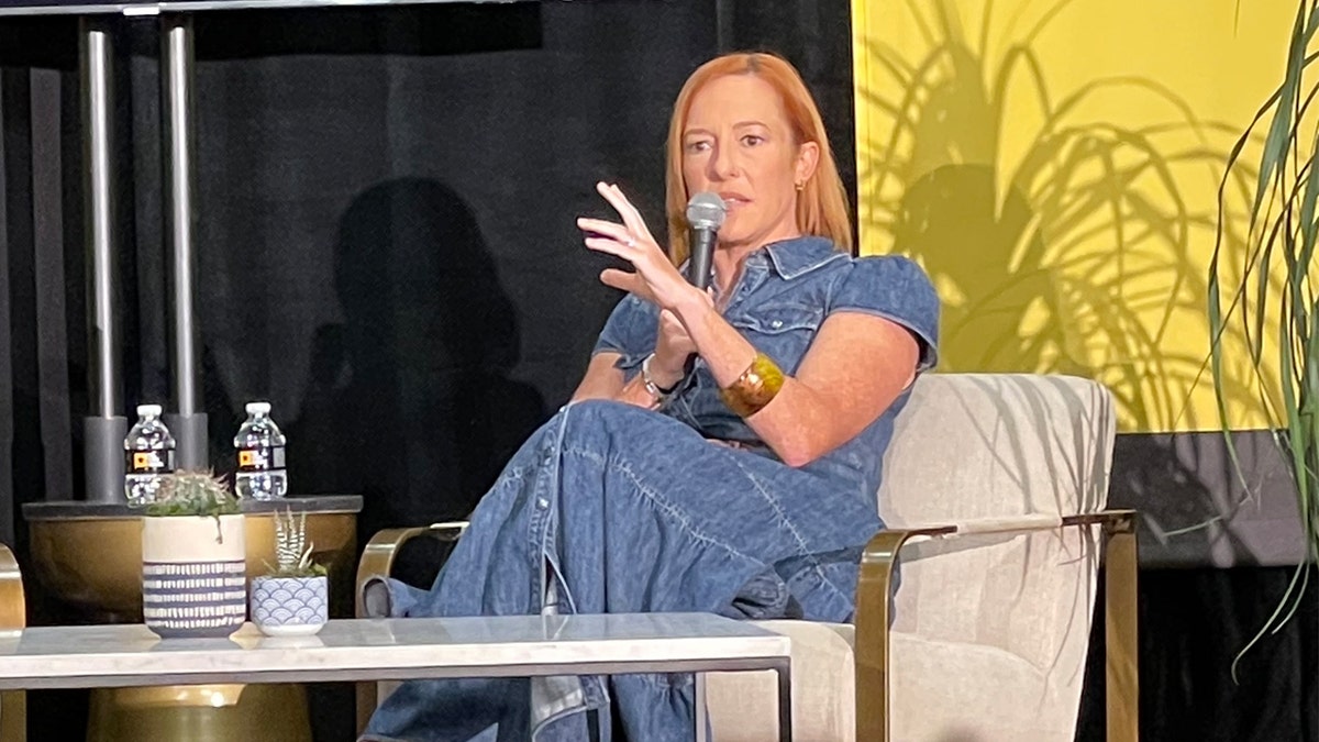 Jen Psaki habla en el Texas Tribune Festival