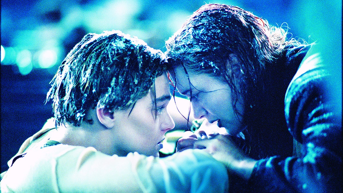 Kate Winslet y Leo DiCaprio en Titanic