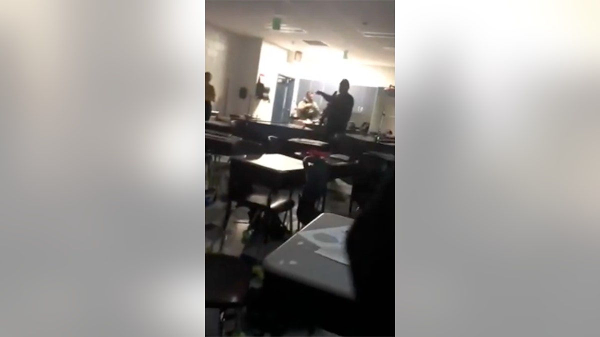 Deputy sends students out of GA classroom