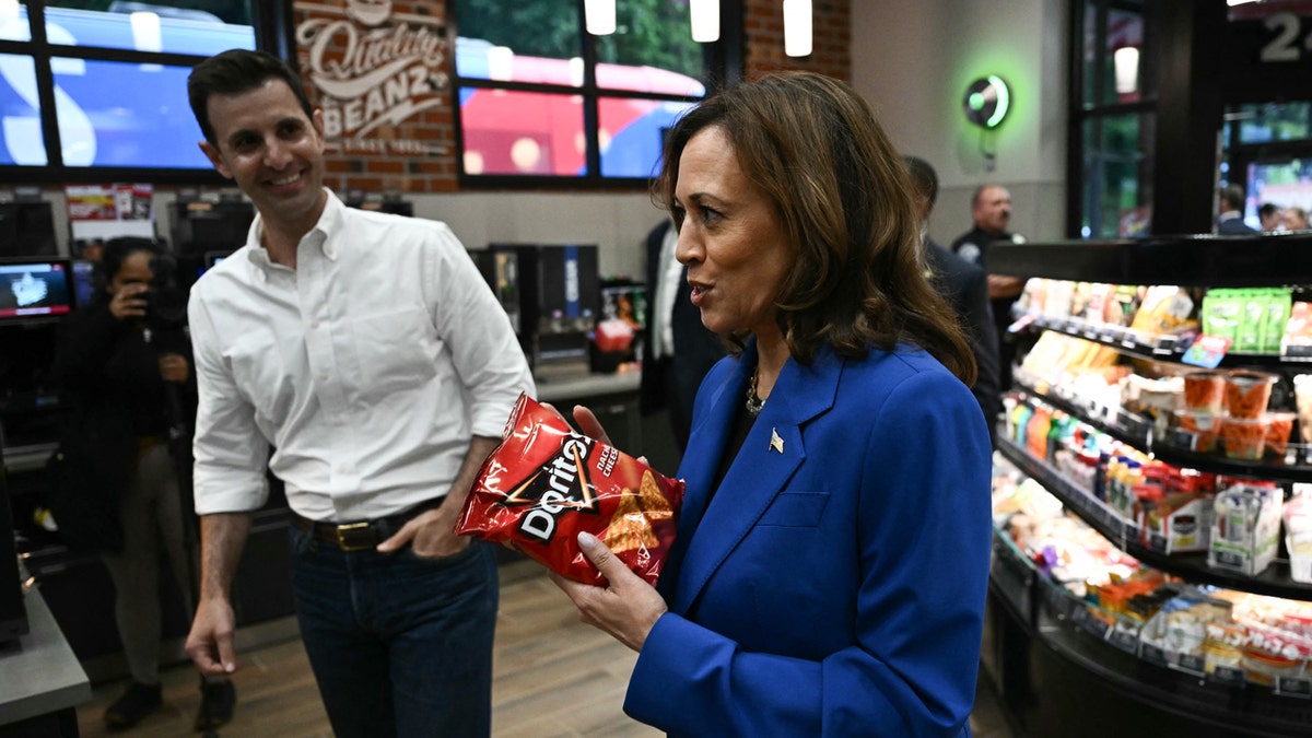 harris holding doritos