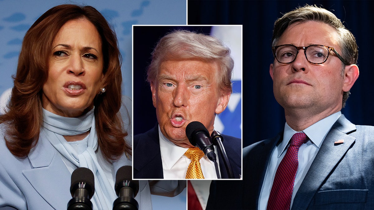 Kamala Harris y Mike Johnson con Trump en medio