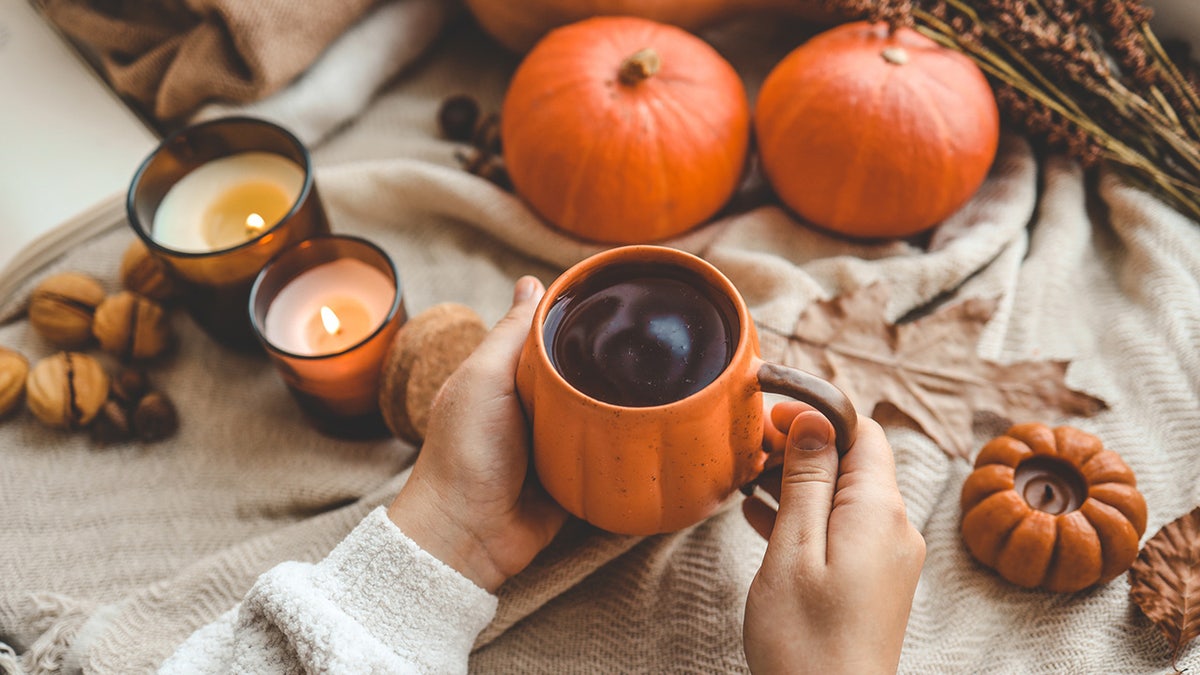 Convierte todo lo que te gusta en una versión con especias de calabaza este otoño. 