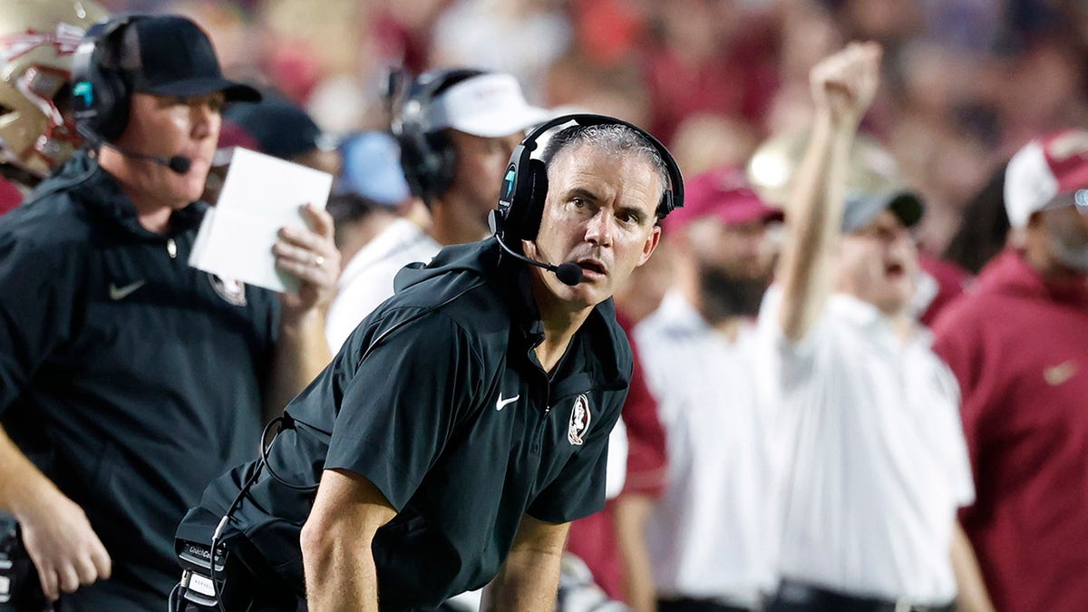 Mike Norvell 'sick' over Florida State's horrendous start, takes ownership  of team's early struggles | Fox News